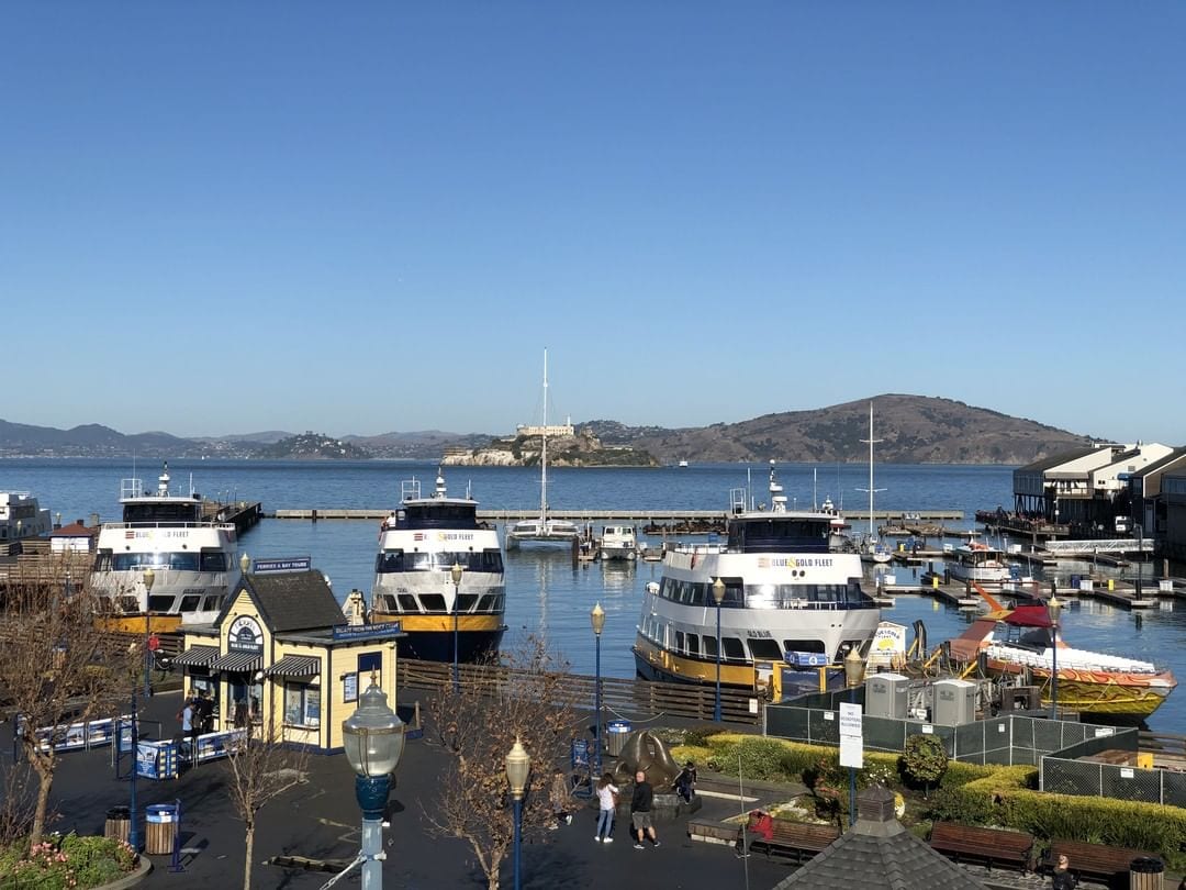 Gorgeous day in the bay today! Perfect time to make memorable moments in San Francisco. We invite you to share your stories for a chance to win a 2-Night Stay in a Premium Waterfront Guestroom at @hotelzephyrsf and more. Get yours in by November 29, 2019! https://bit.ly/33NYy9S